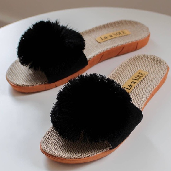 NEW! LA-a SOLE Purple Fringe Playful Unique Pom Pom Sandals 8 9 - Picture 13 of 13